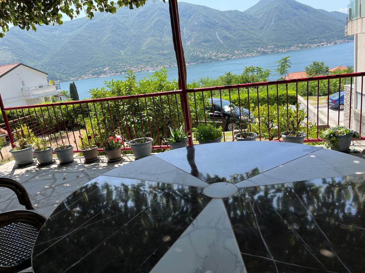 Appartement Legatum I - Bay Sight à Kotor Extérieur photo